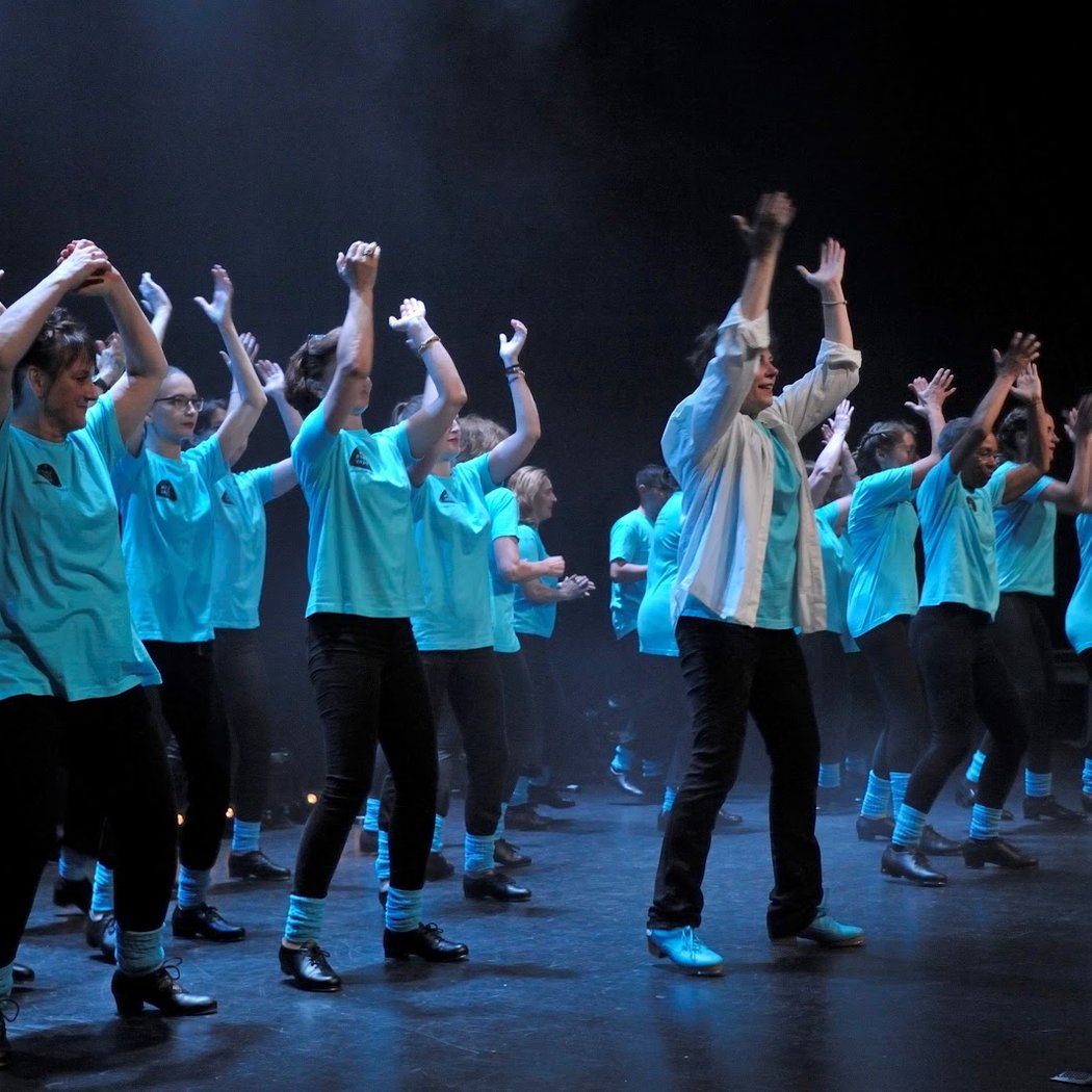 Les Fers Play 1